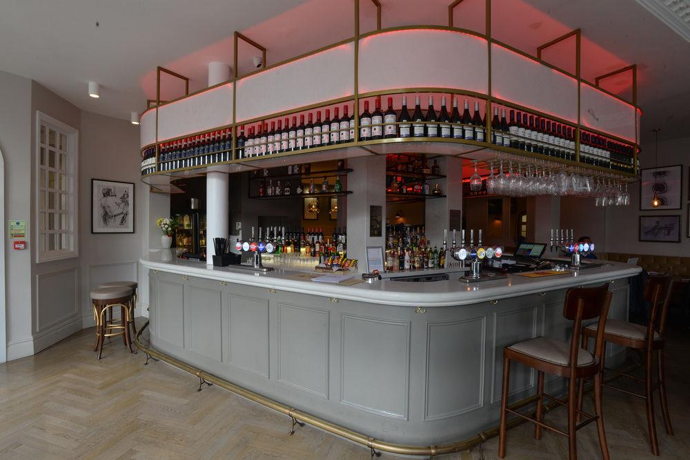 The Kings Head Hotel Londen Buitenkant foto