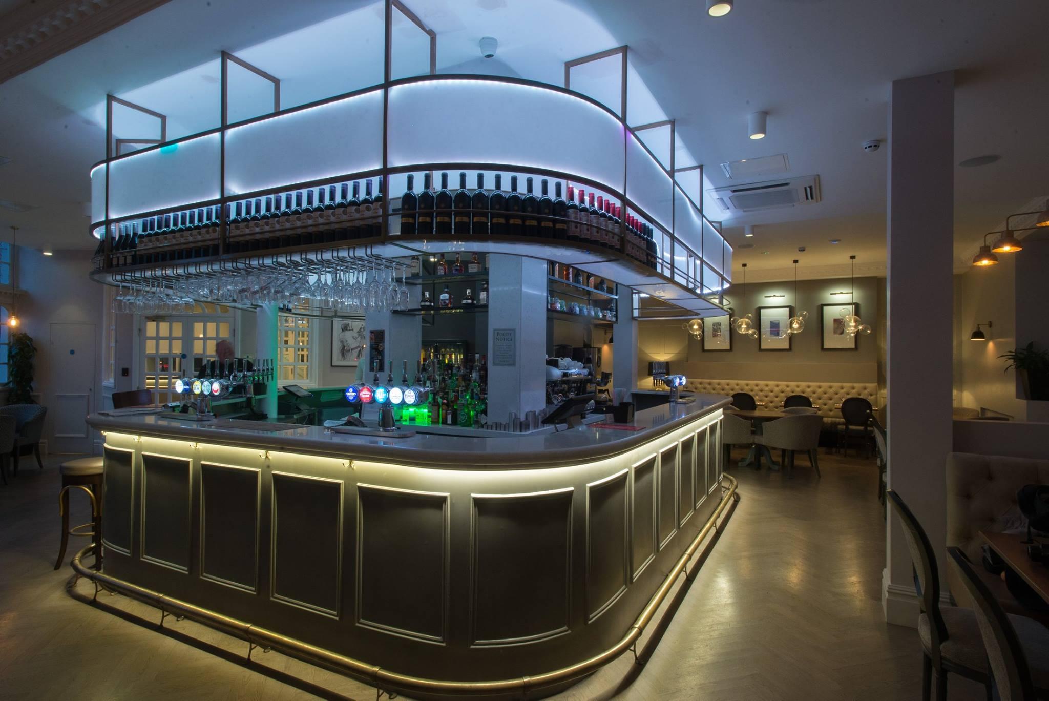 The Kings Head Hotel Londen Buitenkant foto